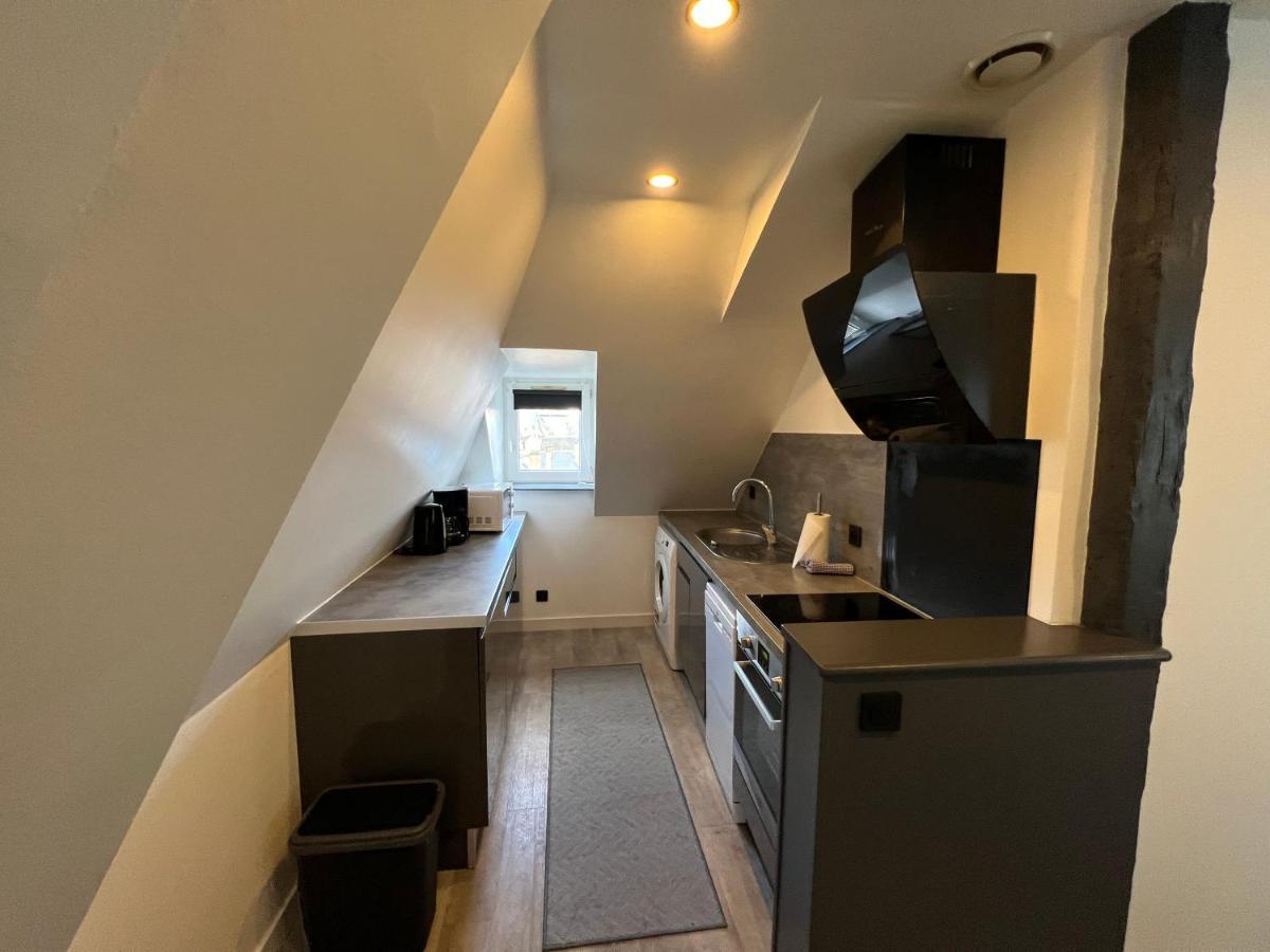 Le Vieux Laval Apartment Laval  Bagian luar foto