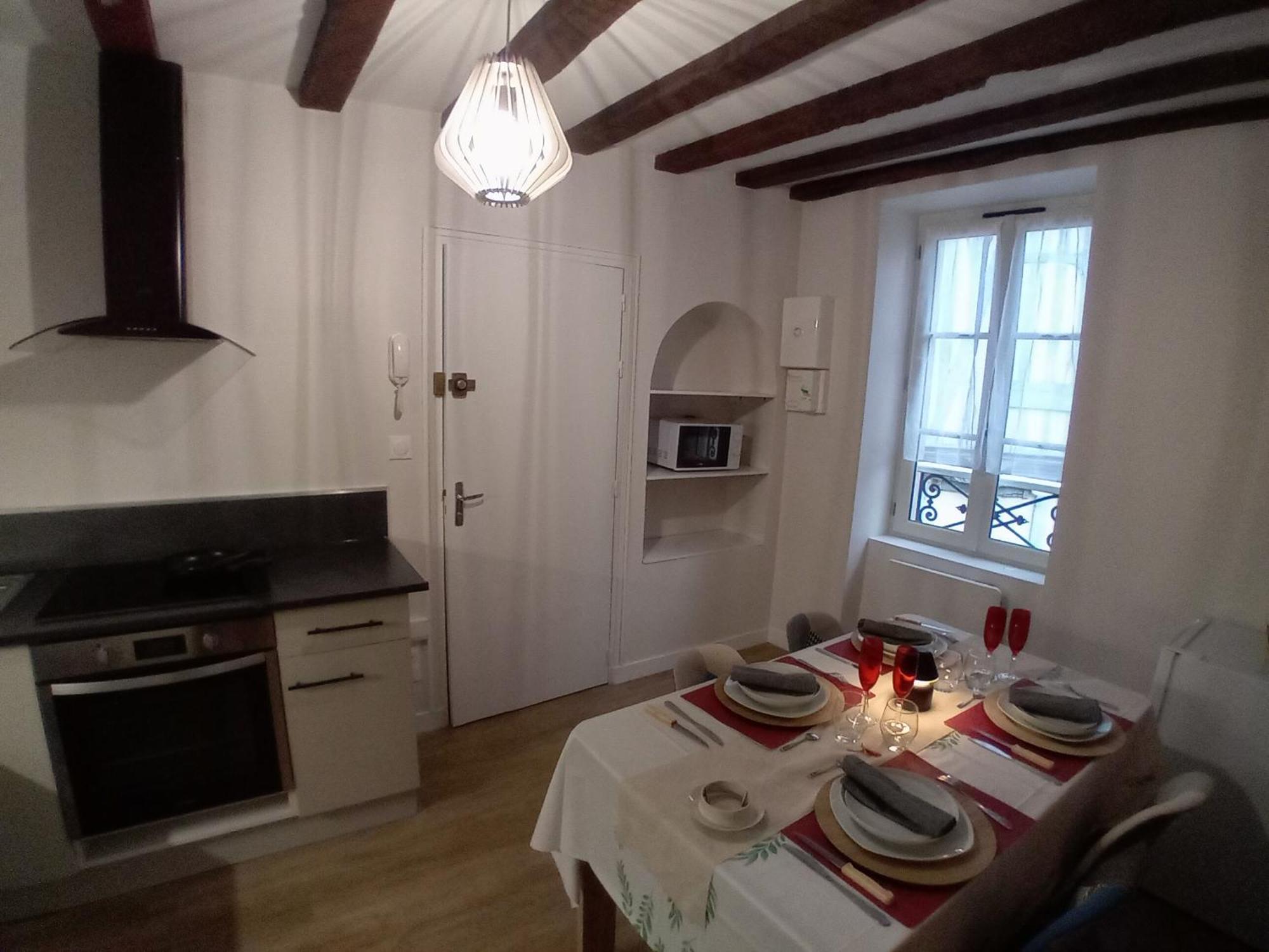Le Vieux Laval Apartment Laval  Bagian luar foto